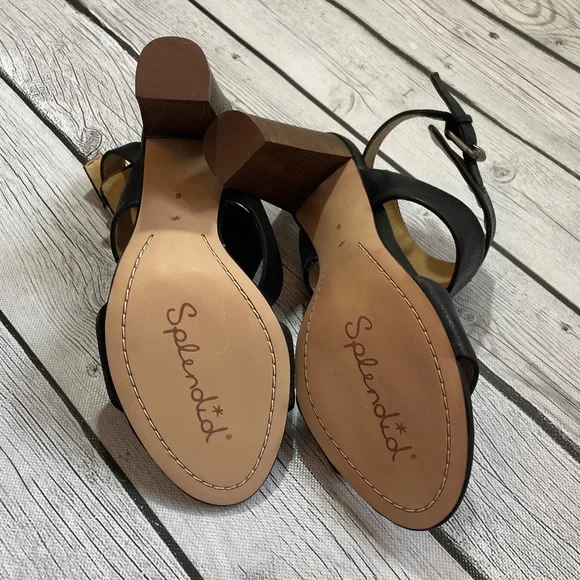 Splendid Leather Heels Size 8 NWOT
Strappy Buckle Sandal - Picture 5 of 9